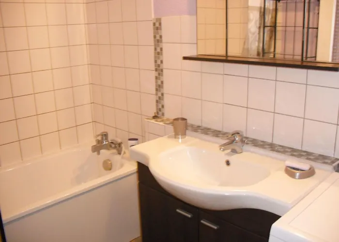 Aufenthalt Fuer Einige Naechte In By Interhome